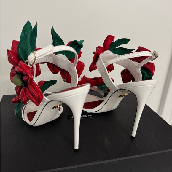 Dolce & Gabbana Red and Green Floral Heels. Only few made. BRAND NEW size 8.5 - Picture 6 of 13